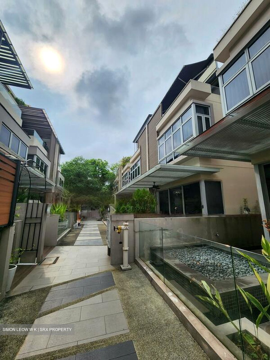 Jalan Lim Tai See (D10), Terrace #464608551